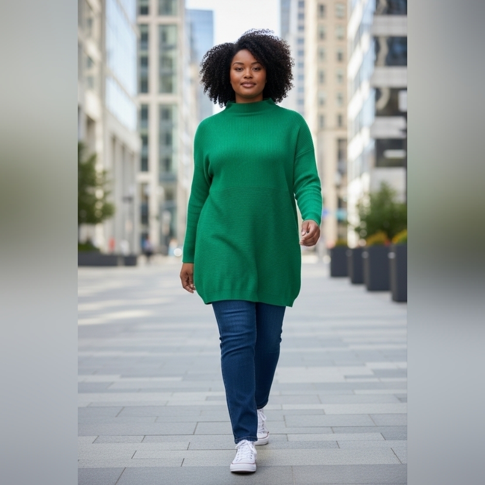 Cozy and Comfy Womens Green Mock Neck Sweater By BTFBM NWT Large